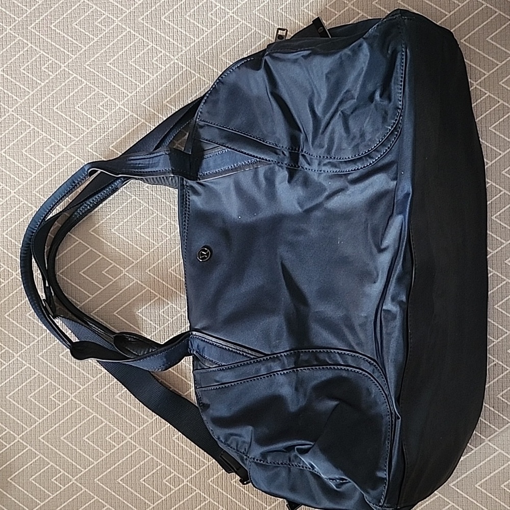 Lululemon Out of Range Duffel